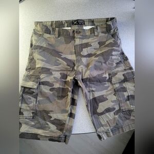 Men’s Camouflage Cargo X 1985 Shorts